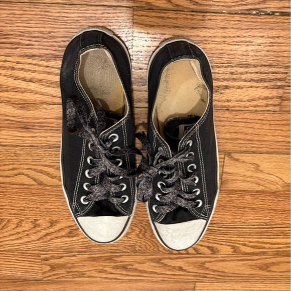 Converse Chuck Taylor Black Low Top Size 7Mens/9W Lace Up - Picture 5 of 9